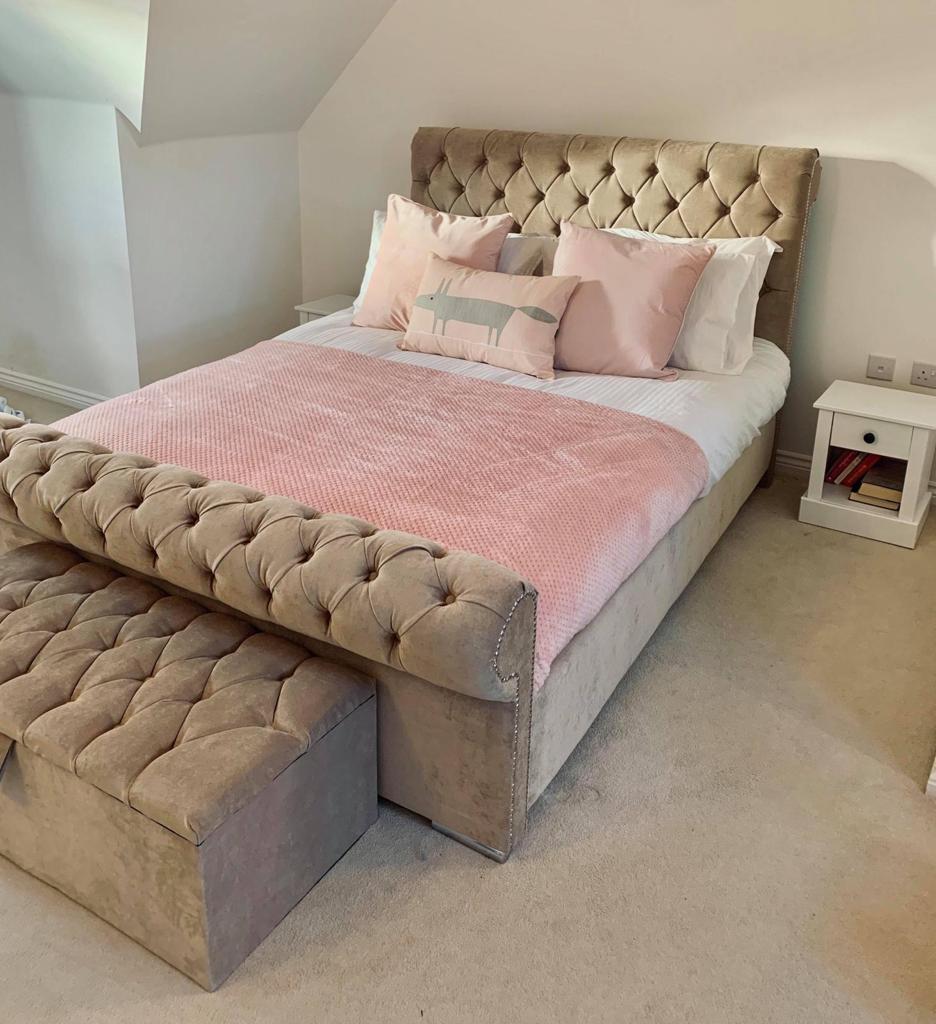 Chesterfield Bed With Mattress